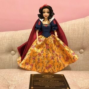 Disney Fairytale Designer Snow White Limited Edition Doll